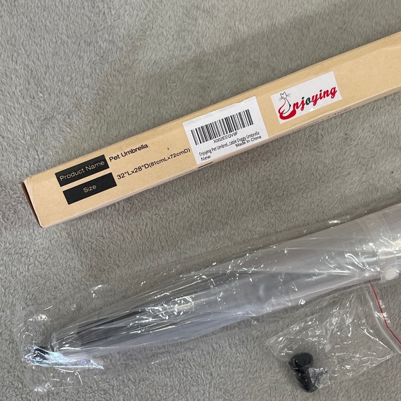 NEW Pet Backpack Carrier (medium) & Pet Umbrella - Picture 12 of 13